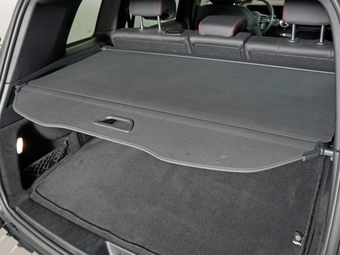 Certified 2022 Mercedes-Benz GLB 250 4MATIC image 37