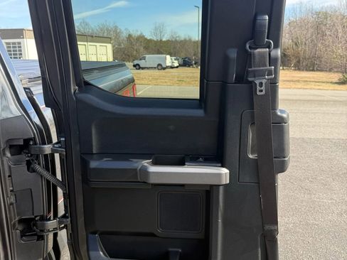 Used 2015 Ford F150 XLT w/ Equipment Group 302A Luxury image 53