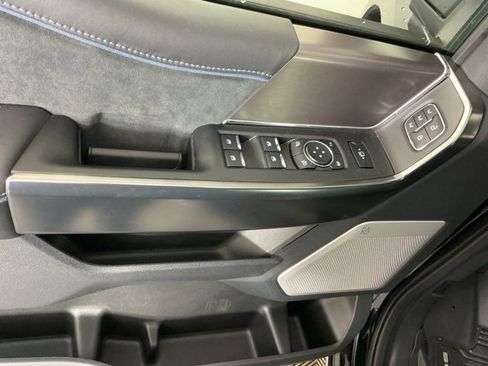 New 2026 Ford F250 Platinum image 17