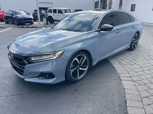 Used 2022 Honda Accord Sport image 1