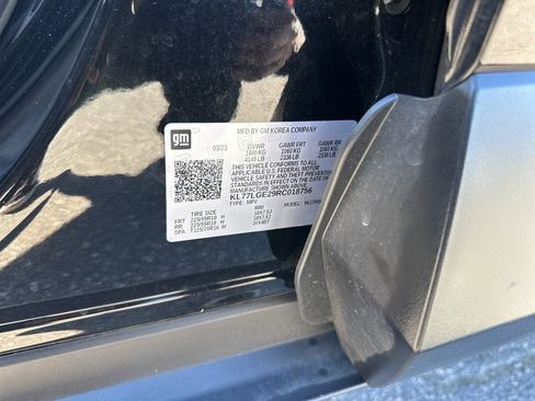 Used 2024 Chevrolet Trax RS w/ Driver Confidence Package image 32