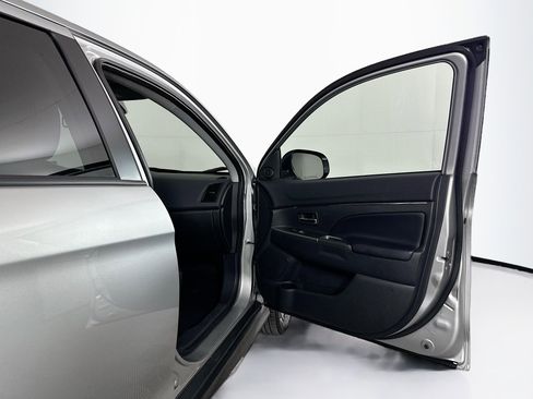 Used 2025 Mitsubishi Outlander Sport SE image 30