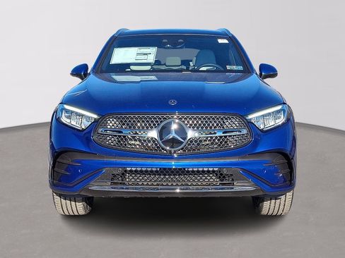 Used 2026 Mercedes-Benz GLC 300 4MATIC image 2