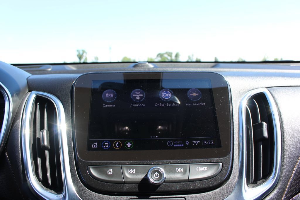 Used 2023 Chevrolet Equinox Premier AWD/4WD image 52