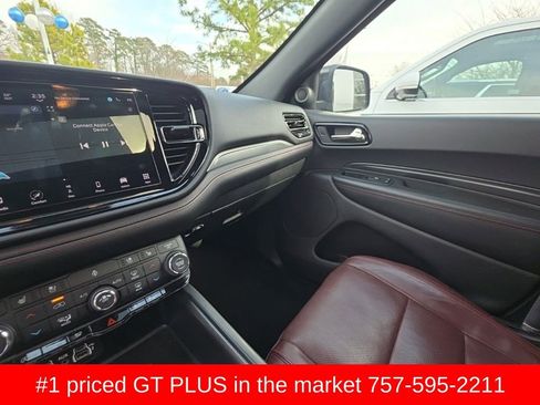 Used 2024 Dodge Durango GT image 19