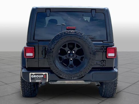 Used 2022 Jeep Wrangler Unlimited Sport AWD/4WD image 5