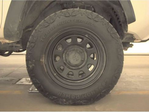 Used 2019 Toyota Tacoma TRD Off-Road image 25