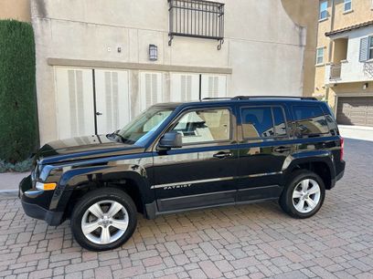 Used 2014 Jeep Patriot Latitude w/ Sun/Sound Group