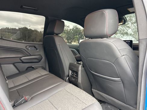 Used 2023 Chevrolet Colorado Z71 w/ Z71 Convenience Package 2 image 46