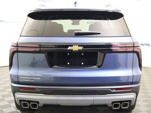 New 2026 Chevrolet Traverse LT w/ Sun and Wheel Package image 7
