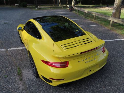 Used 2015 Porsche 911 Turbo S AWD/4WD image 14