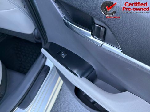 Used 2018 Toyota Camry SE w/ Audio Package FWD image 22