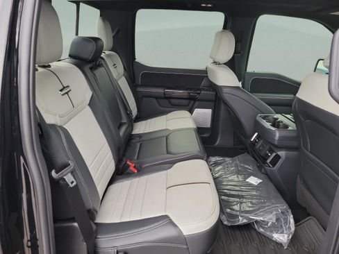 New 2025 Ford F150 Lightning Platinum image 26
