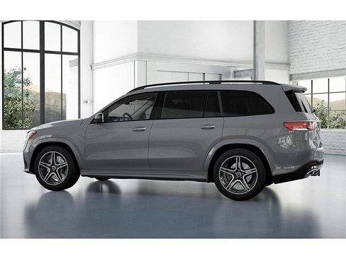 New 2026 Mercedes-Benz GLS 450 4MATIC image 32
