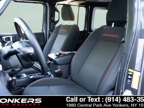 Used 2023 Jeep Wrangler Unlimited Rubicon w/ Safety Group image 44