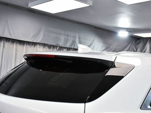 Used 2017 Cadillac XT5 Luxury image 63