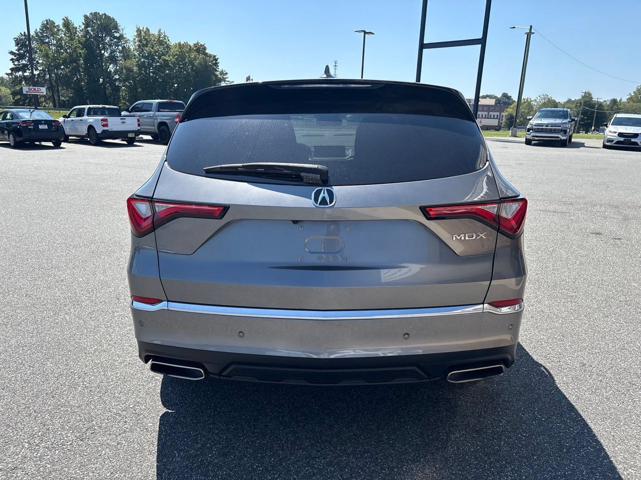 Used 2024 Acura MDX w/ Technology Package FWD image 7