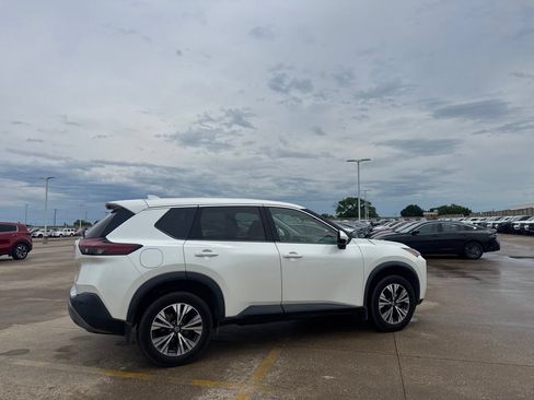 Used 2021 Nissan Rogue SV AWD/4WD image 23
