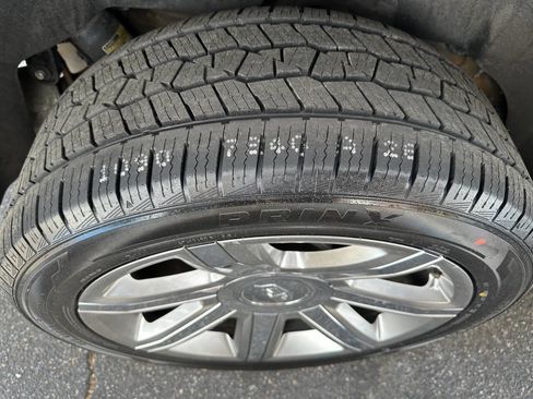 Used 2015 Cadillac Escalade ESV Luxury AWD/4WD image 22