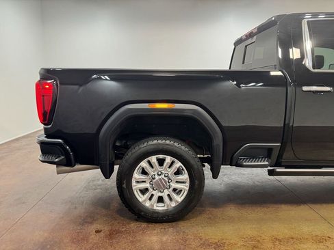 Used 2022 GMC Sierra 2500 Denali image 34