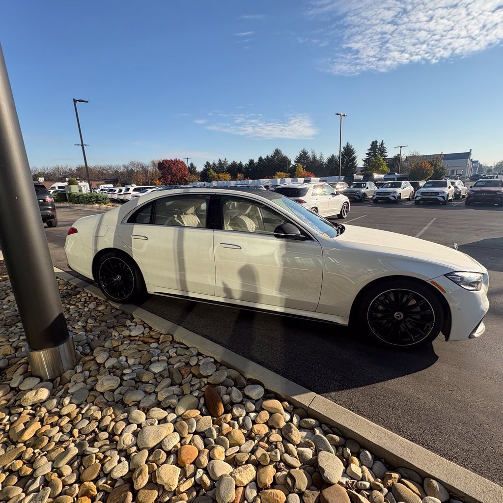 Used 2022 Mercedes-Benz S 580 4MATIC Sedan image 5