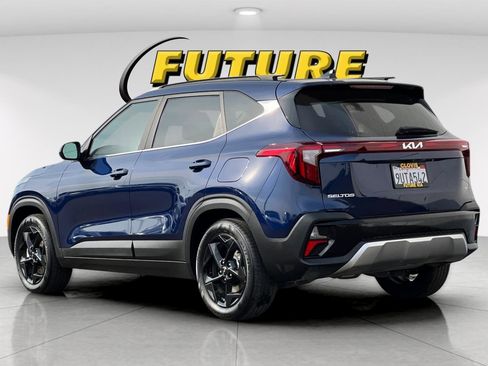 Used 2026 Kia Seltos EX w/ EX Sunroof Package image 6