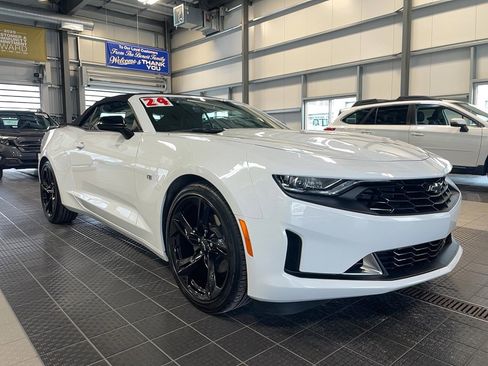 Used 2024 Chevrolet Camaro LT w/ RS Package image 29