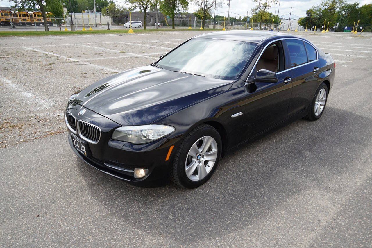 Used 2013 BMW 528i xDrive Sedan AWD/4WD image 7