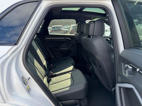 New 2025 Audi Q3 2.0T Premium image 7