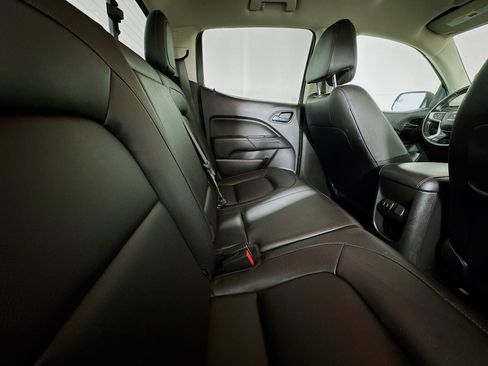 Used 2018 GMC Canyon SLT image 25