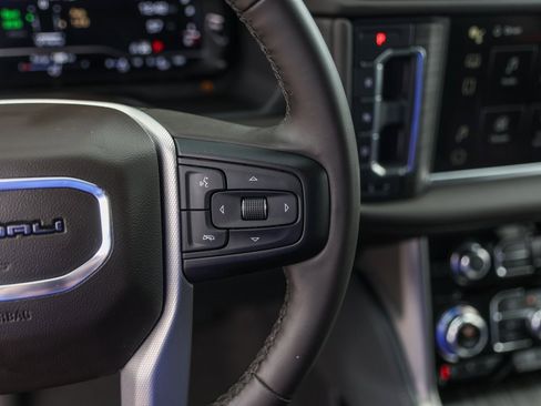 Used 2023 GMC Yukon XL Denali w/ Max Trailering Package image 11