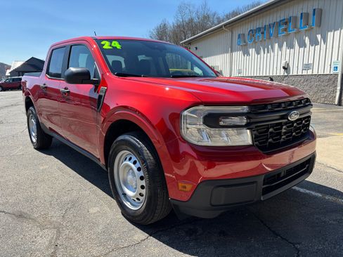Used 2024 Ford Maverick XL image 1