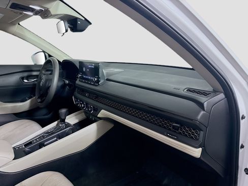 Used 2023 Honda Accord LX image 30