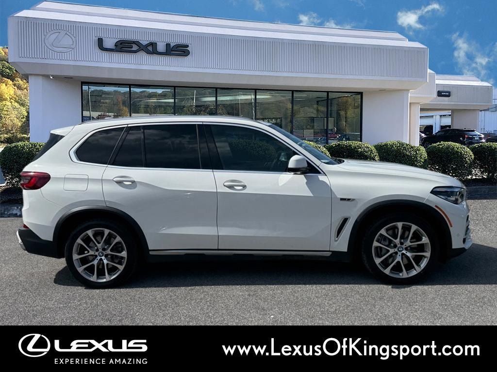 Used 2022 BMW X5 xDrive45e AWD/4WD image 6
