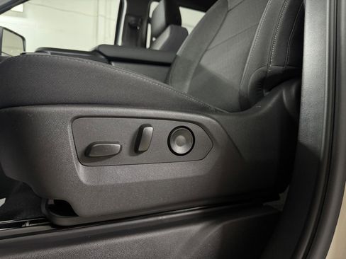 New 2026 GMC Sierra 2500 SLE image 37