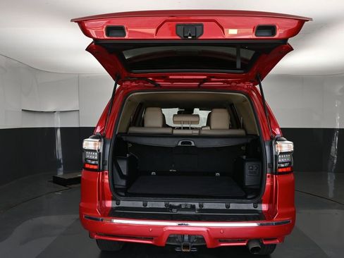 Used 2024 Toyota 4Runner Limited image 11