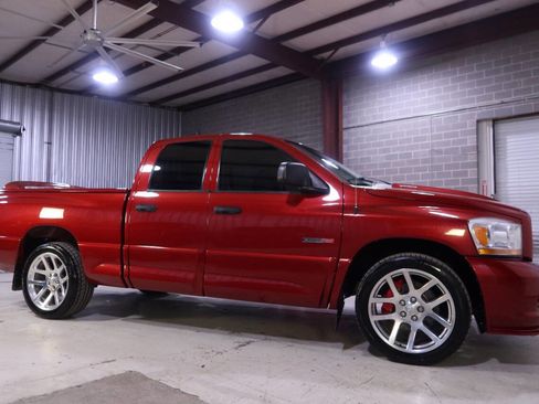 Used 2006 Dodge Ram 1500 Truck 2WD Quad Cab w/ Communication Pkg image 7