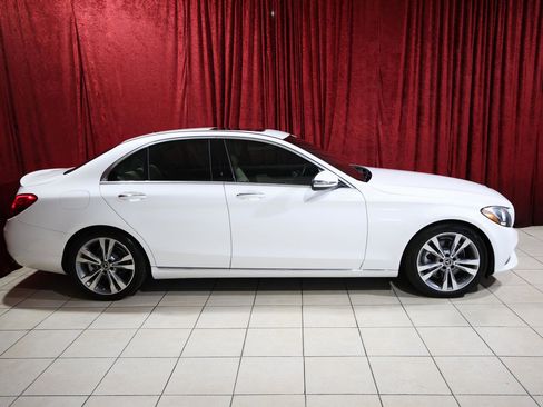 Used 2018 Mercedes-Benz C 300 Sedan w/ Premium Package image 8