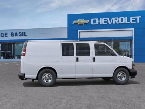 New 2026 Chevrolet Express 2500 w/ Driver Convenience Package RWD image 5