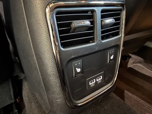 Used 2020 Dodge Charger SRT Hellcat w/ Harman/Kardon Audio Group RWD image 35