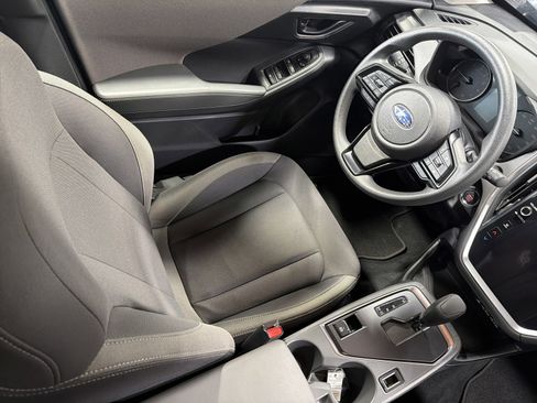 Certified 2025 Subaru Crosstrek 2.0i Premium w/ Crosstrek Mirror Package image 9