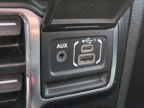 Certified 2022 Jeep Gladiator Rubicon image 30