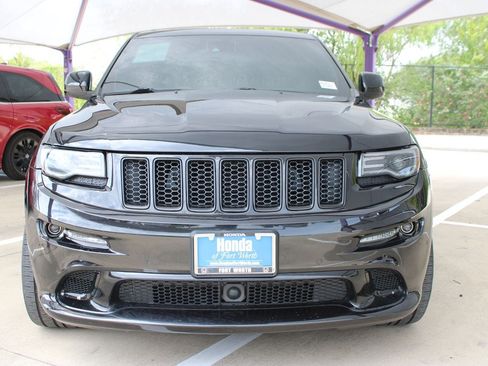 Used 2014 Jeep Grand Cherokee SRT8 w/ Luxury Group II AWD/4WD image 11
