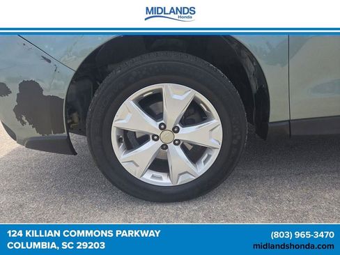 Used 2016 Subaru Forester 2.5i Premium w/ All-Weather Package AWD/4WD image 19