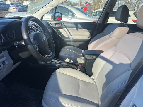 Used 2015 Subaru Forester 2.5i Limited image 28
