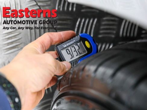 Used 2024 Chevrolet Malibu LT image 27