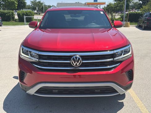 Certified 2023 Volkswagen Atlas Cross Sport SE w/ Panoramic Sunroof Package AWD/4WD image 2