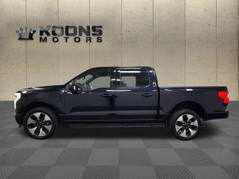 Used 2023 Ford F150 Lightning Platinum image 4