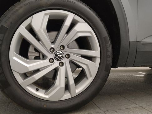 Used 2022 Volkswagen Atlas SE image 31