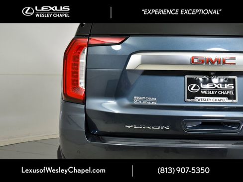 Used 2021 GMC Yukon Denali image 11